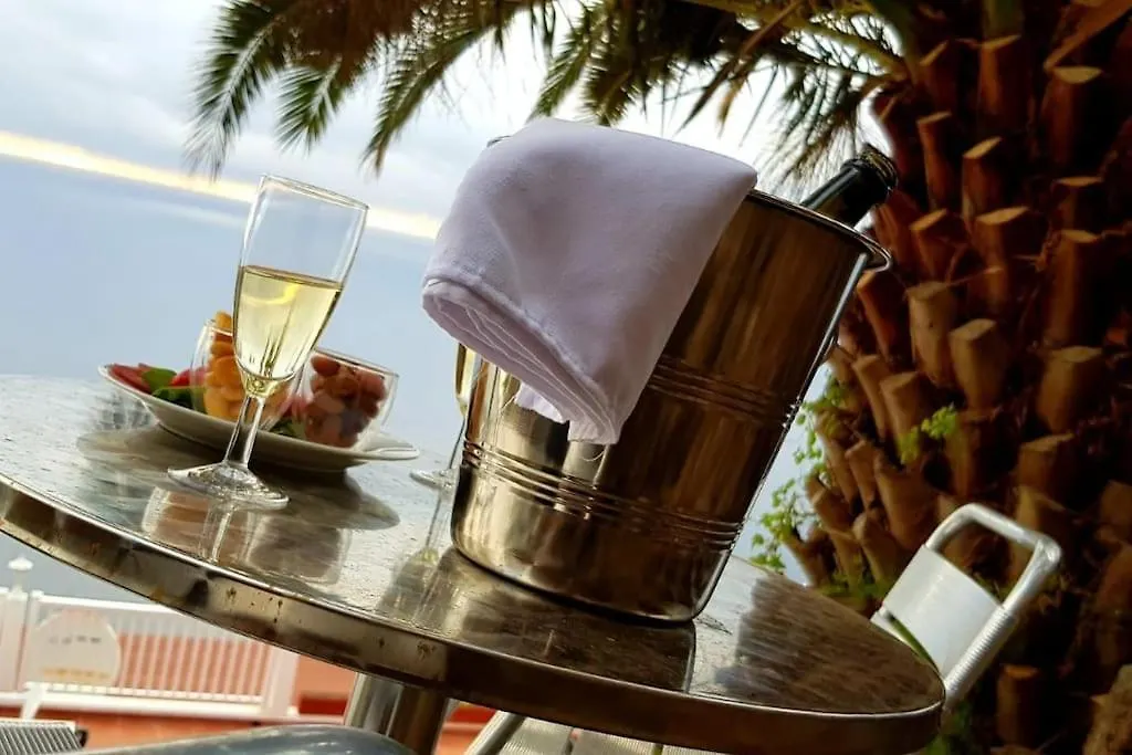 Wish You Were Here Puerto de la Madera Apartment